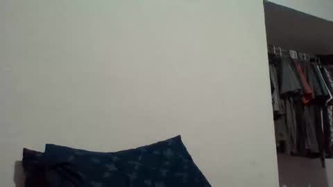 Snapshot of latinbigdick2 chatting on January 2025 04:44:01 AM Robert online show from January 2025 04:44:01 AM