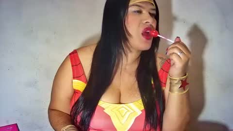 latincurvy1992 online show from November 2025 04:36:01 AM