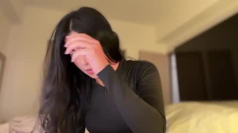 Hi -  online show from March 2026 01:36:02 AM