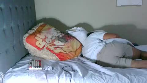 Snapshot of latinincognito chatting on November 2025 06:57:01 AM latinincognito online show from November 2025 06:57:01 AM