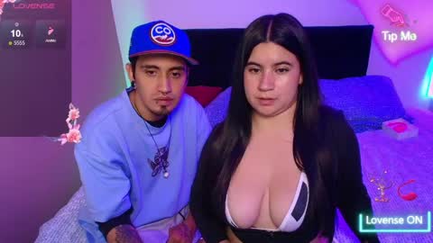 Snapshot of latinlovers_1 chatting on April 2026 05:30:01 AM LATIN LOVERS online show from April 2026 05:30:01 AM