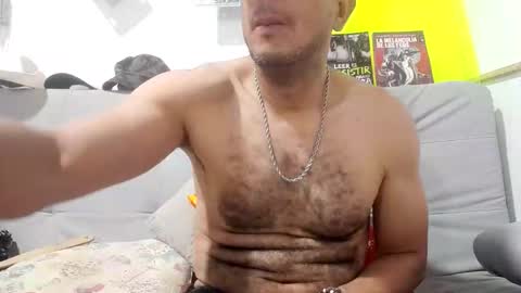 Snapshot of latinmartin254 chatting on September 2025 02:00:02 AM latinmartin254 online show from September 2025 02:00:02 AM