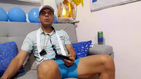 Snapshot of latinmartin254 chatting on September 2025 01:41:02 AM latinmartin254 online show from September 2025 01:41:02 AM