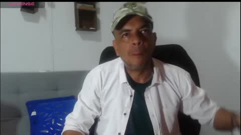 latinmartin254 online show from May 2026 01:01:01 AM