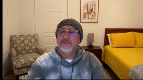 QS - INDEPENDENT MODEL online show from December 2025 04:39:02 AM