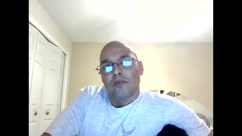 Snapshot of latinoinfla chatting on December 2024 04:54:02 AM latinoinfla online show from December 2024 04:54:02 AM
