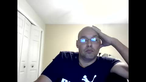 Snapshot of latinoinfla chatting on December 2024 12:46:02 AM latinoinfla online show from December 2024 12:46:02 AM