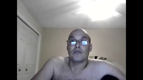Snapshot of latinoinfla chatting on January 2025 01:17:01 AM latinoinfla online show from January 2025 01:17:01 AM