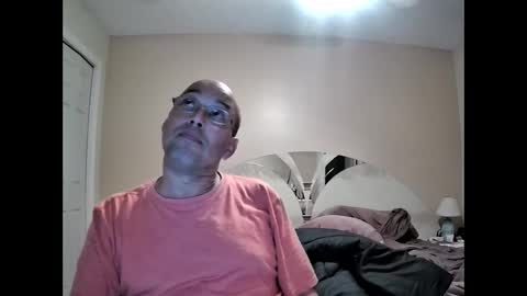 Snapshot of latinoinfla chatting on February 2025 06:11:02 AM latinoinfla online show from February 2025 06:11:02 AM