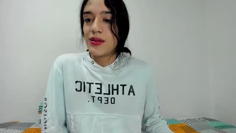 Snapshot of latinsecretfantasy chatting on January 2025 11:54:01 PM latinsecretfantasy online show from January 2025 11:54:01 PM