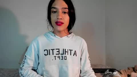 Snapshot of latinsecretfantasy chatting on February 2025 01:46:02 AM latinsecretfantasy online show from February 2025 01:46:02 AM