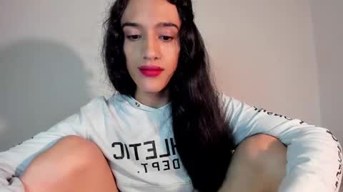 Snapshot of latinsecretfantasy chatting on February 2025 11:54:01 AM latinsecretfantasy online show from February 2025 11:54:01 AM