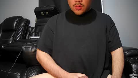 Snapshot of latinstud7 chatting on December 2024 05:31:01 PM Nico online show from December 2024 05:31:01 PM