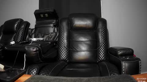 Snapshot of latinstud7 chatting on February 2025 06:33:02 AM Nico online show from February 2025 06:33:02 AM