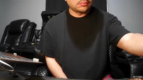 Snapshot of latinstud7 chatting on February 2025 01:42:02 PM Nico online show from February 2025 01:42:02 PM