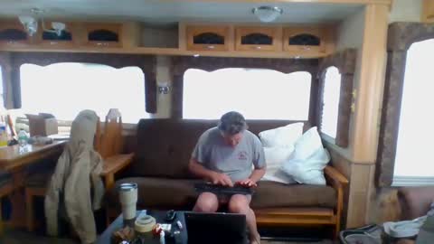 Snapshot of latniter742349 chatting on February 2025 04:10:02 PM latniter online show from February 2025 04:10:02 PM