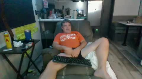 Snapshot of latniter742349 chatting on October 2025 06:22:02 AM latniter online show from October 2025 06:22:02 AM