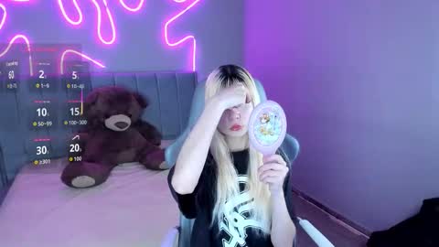 Snapshot of laukyubey1 chatting on October 2025 08:39:02 PM laukyubey1 online show from October 2025 08:39:02 PM