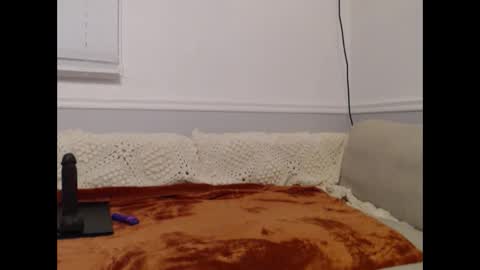 LauLauMa online show from February 2025 01:44:01 AM