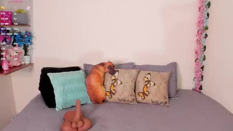 laura1__ online show from February 2026 11:12:01 PM