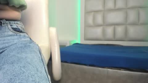 Snapshot of laura__js_ chatting on September 2025 03:33:02 AM laura__js_ online show from September 2025 03:33:02 AM