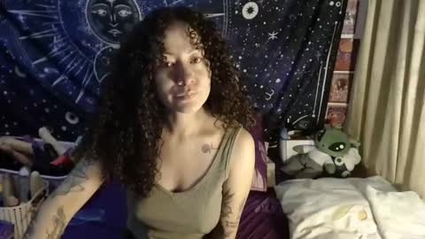 Snapshot of laura_anal_ chatting on February 2025 01:04:01 AM Wen online show from February 2025 01:04:01 AM