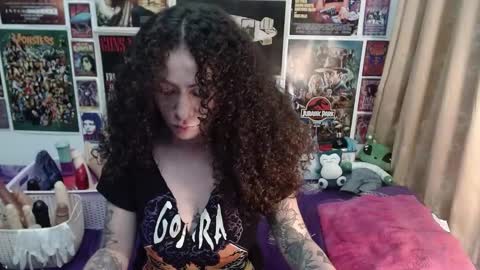 Snapshot of laura_anal_ chatting on March 2025 10:45:02 PM Wen online show from March 2025 10:45:02 PM