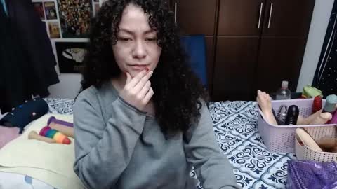 Snapshot of laura_anal_ chatting on September 2025 03:04:02 PM Wen online show from September 2025 03:04:02 PM