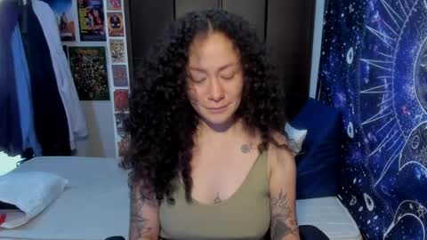 Snapshot of laura_anal_ chatting on May 2026 08:03:01 PM Wen online show from May 2026 08:03:01 PM