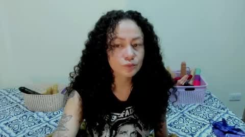 Snapshot of laura_anal_ chatting on June 2026 10:34:01 PM Wen online show from June 2026 10:34:01 PM
