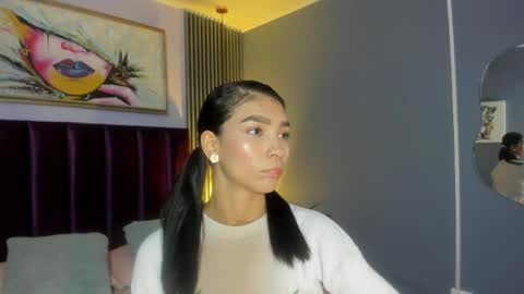 Laura online show from April 2026 12:36:02 PM