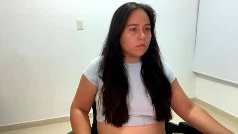 laura online show from October 2025 11:57:01 PM