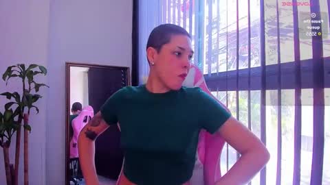 Laura Rose online show from January 2025 05:47:02 PM