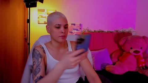 Laura Rose online show from April 2026 12:49:01 PM