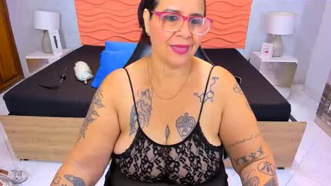 Laura online show from March 2026 11:21:01 AM