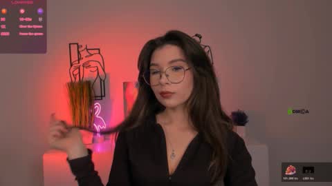 laura_sween online show from October 2025 07:01:02 PM