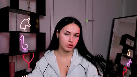 laura_sween online show from October 2025 07:43:01 PM