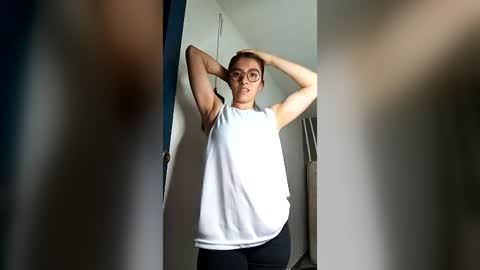 laura online show from July 2026 01:31:02 AM