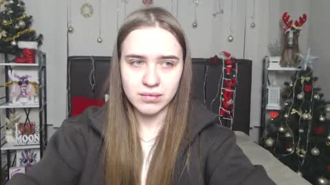 Snapshot of laurahlot chatting on December 2025 06:41:02 AM LauraHlot online show from December 2025 06:41:02 AM
