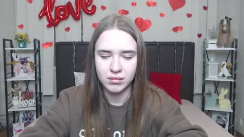 Snapshot of laurahlot chatting on January 2026 06:23:01 PM LauraHlot online show from January 2026 06:23:01 PM
