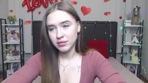 Snapshot of laurahlot chatting on February 2026 06:40:02 AM LauraHlot online show from February 2026 06:40:02 AM