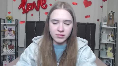Snapshot of laurahlot chatting on February 2026 09:51:01 PM LauraHlot online show from February 2026 09:51:01 PM