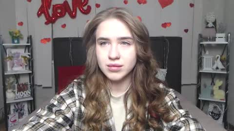 Snapshot of laurahlot chatting on February 2026 06:11:01 AM LauraHlot online show from February 2026 06:11:01 AM