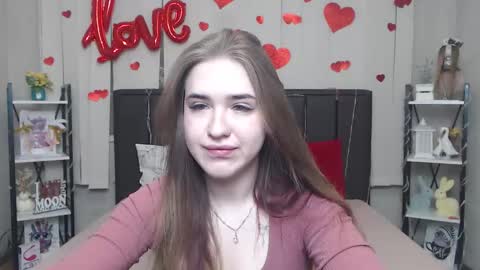 Snapshot of laurahlot chatting on March 2026 06:38:02 PM LauraHlot online show from March 2026 06:38:02 PM