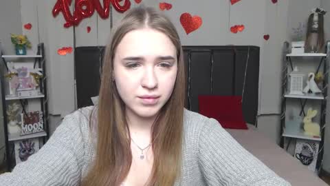 Snapshot of laurahlot chatting on March 2026 07:07:02 PM LauraHlot online show from March 2026 07:07:02 PM