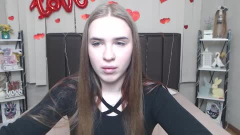 Snapshot of laurahlot chatting on March 2026 07:36:02 AM LauraHlot online show from March 2026 07:36:02 AM