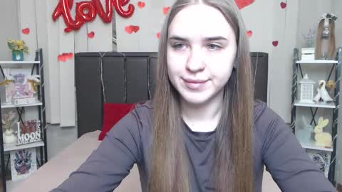 Snapshot of laurahlot chatting on March 2026 07:24:02 PM LauraHlot online show from March 2026 07:24:02 PM