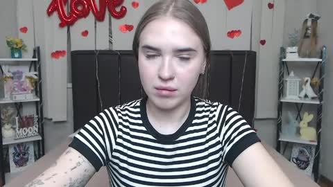 Snapshot of laurahlot chatting on March 2026 06:14:01 AM LauraHlot online show from March 2026 06:14:01 AM