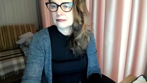 Lauraoven1 online show from February 2026 07:59:01 AM
