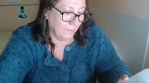 laureanne online show from December 2024 08:26:01 AM